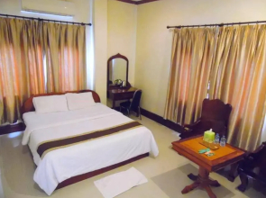 Xokxay Hotel