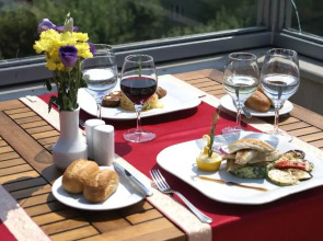 Sultanhan Hotel - Special Class