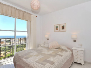Topfloor Apartment in Las Colinas Ref 52