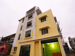 Goroomgo Hotel Moonlight Bhubaneswar