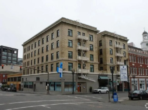 Washington Plaza Apartments