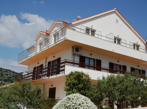 Studio apartment Marti - free parking and grill: SA2 - Studio Hvar, Island Hvar
