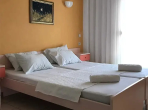Villa Kolona