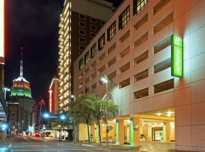 Holiday Inn San Antonio - Riverwalk by IHG
