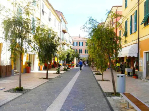 Casa Vacanza Marina, in pieno centro a pochi passi dal mare e con aria condizionata!