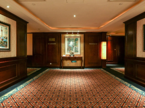 Sky Fortune Boutique Hotel