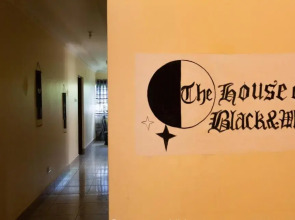 The House of Black And White