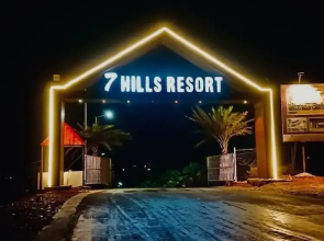 7 Hills Resort