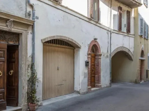 Casa Costanza