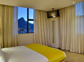 Cresta Grande Cape Town