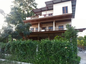 Chiangkhan See View Guest House