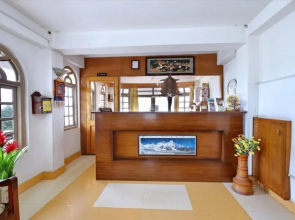 Hotel Tres