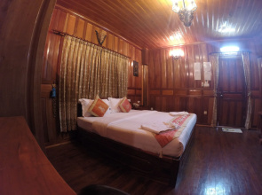 Palm House Boutique Resort
