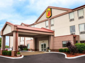 Super 8 Pevely