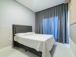 Aluguel Apartamento 2 Suítes Com Piscina Bombinhas