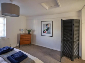 No 88 UPPER ST GILES - Elegant, Stylish Townhouse