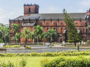 Hotel E-Dalian Holiday Village