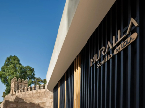 Muralla Sevilla Suites By Lola
