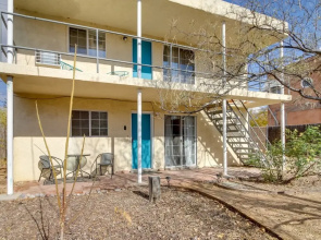 < 1 Mi to Downtown: Cozy Albuquerque Apartment