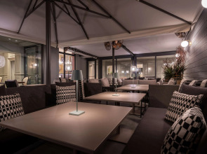 World Hotel Casati 18