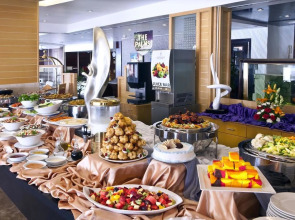 Landmark Hotel Riqqa