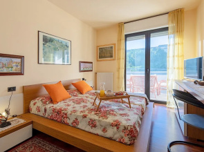 Kristall Lago 233 by Wonderful Italy