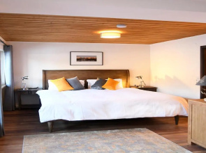 Chalet M