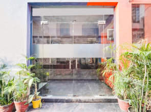 Townhouse Maithli Marg Sector 55 Formerly Red Roof