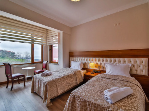 Diamond Hotel