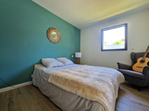 Beautiful House With Heated Pool, Ploemeur