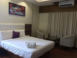 Sai Neem Tree Hotel