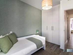 Newly Built 3-BDRM Luxury Apt w/ Stunning Sea Views