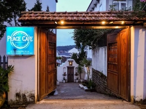Dalat Blue House Homestay & Cafe