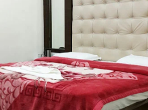 Hotel Gulmohar Inn