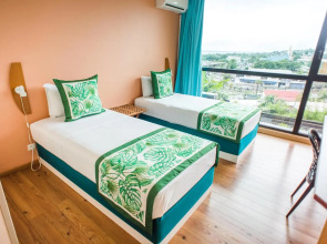 Tahiti Airport Motel