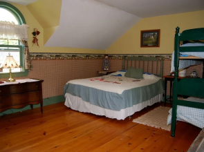 Bugaboo Cottages