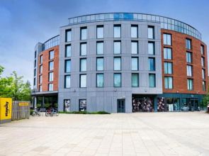 Staycity Aparthotels York - Barbican Center