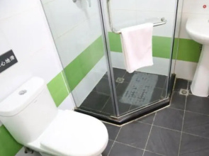7 Days Inn Baoding Railway Station Branch
