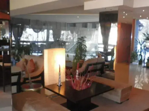 Bor Hotel