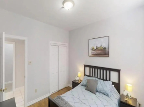 Bright Cozy Condo The Heart of Uptown 2BED Coffee & tea