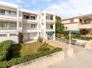 Apartment - 1 Bedroom with Sea views - 107618