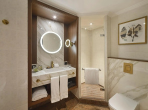 Hilton Frankfurt City Centre