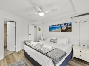Gemini Court Holiday Apartments