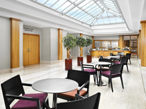 Sheraton Skyline Hotel London Heathrow