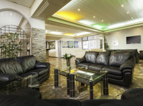 Penelope Beach Hotel Apts