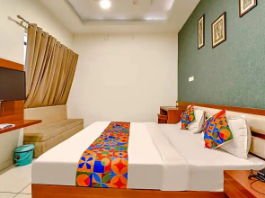 Fabhotel Prime Square 36