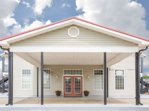 Super 8 by Wyndham Talladega AL