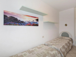 Beautiful Apartment in Rosolina Mare With 2 Bedrooms, Outdoor Swimming Pool and Wifi