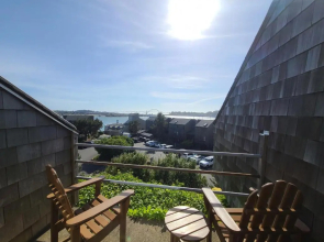 Embarcadero Resort Hotel & Marina