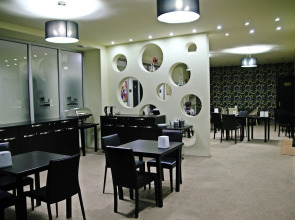 Отель Mardi Plaza